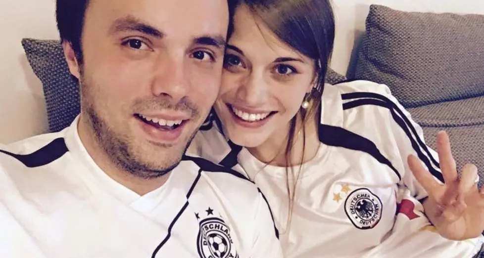 Bolzano, l’Obmann Svp Achammer e la maglia della Germania