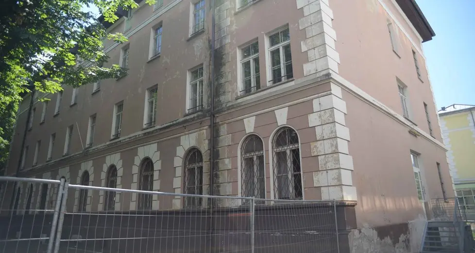 È partito l’appalto per ristrutturare l’ex scuola Einaudi