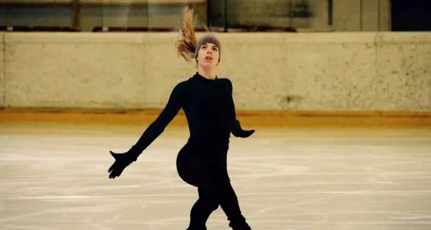 Anche Carolina Kostner ad Egna con la Young Goose Academy