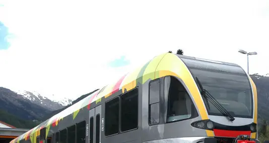 Ferrovia venostana, dal 3 novembre tornano tutti i treni