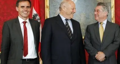 Viaggio a Vienna per la crisi e i rapporti con Monti