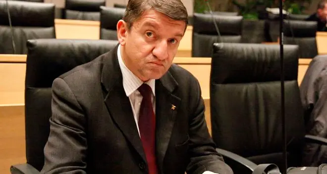 «Anche l’amministrazione tiri la cinghia»