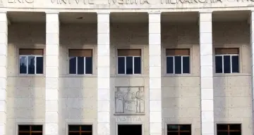 La Cisl: «Il tribunale rischia di scoppiare»