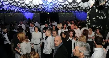 Bolzano, White Christmas Party al \"Thuniversum\": tutto esaurito