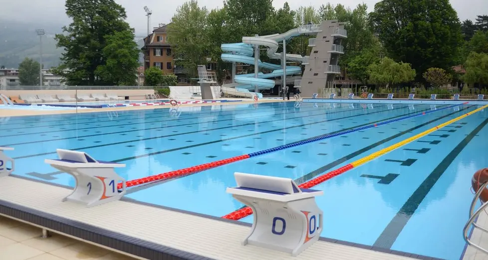 Il Lido si mette in mostra con la festa inaugurale