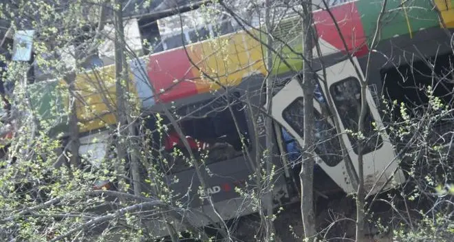Tre anni fa la strage di Laces: nove morti nel treno deragliato