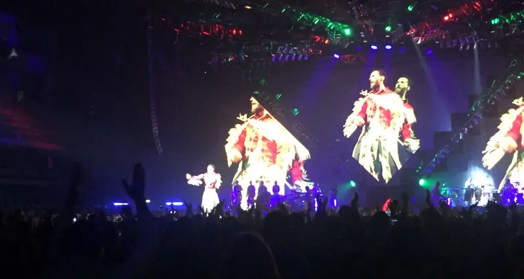 Bolzano, Palaonda strapieno (6.500 persone) per il concerto di Jovanotti