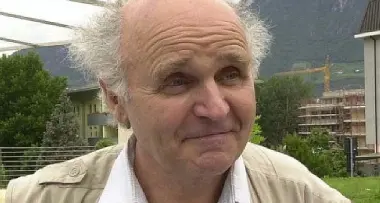 Firme false, inchiesta su «La Comune»circolo di Bolzano gestito da Sandro Forcato