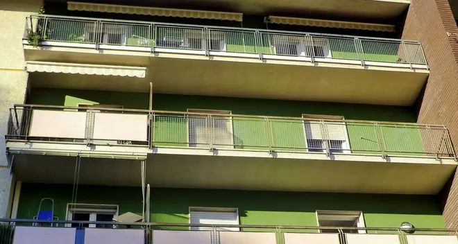 Via Vittorio Veneto: via l’amianto senza avvertire i vicini