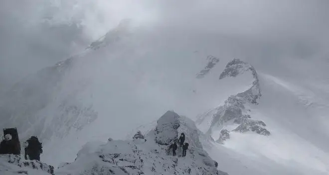 Alpini, prove di combattimento in montagna