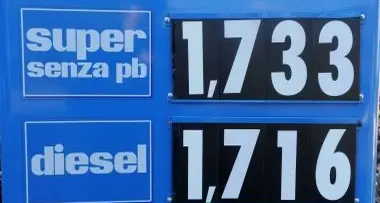 Benzina, 150 milioni l'anno a Bolzano
