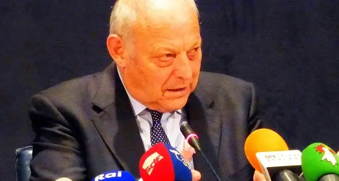 Durnwalder sta meglio Oggi controlli al cuore