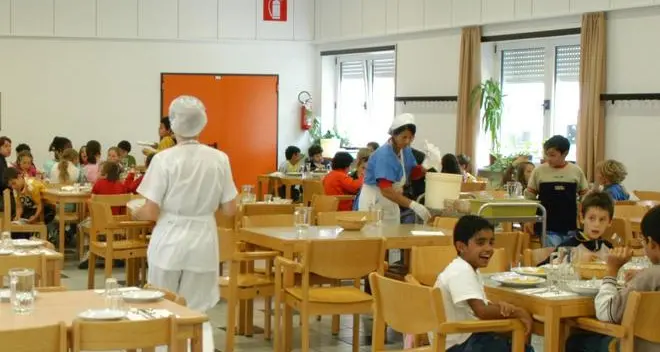 Scuola, la crisi sulle spalle dei bambini