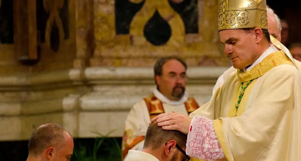 Ordinati due sacerdoti bolzanini nel Duomo di Bressanone