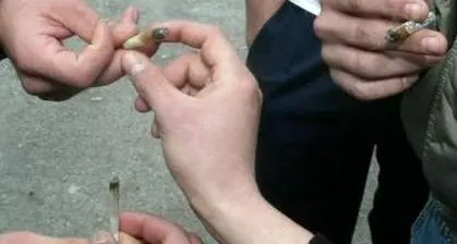 Droga tra i teenager, è boom di richieste d’aiuto a Bolzano
