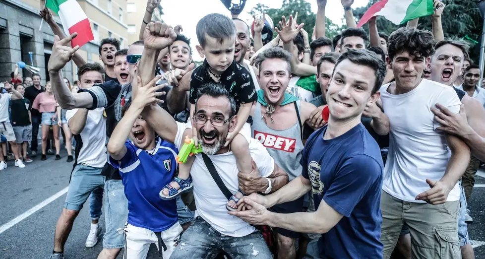 Vince l'Italia, a Bolzano e Merano esplode la festa