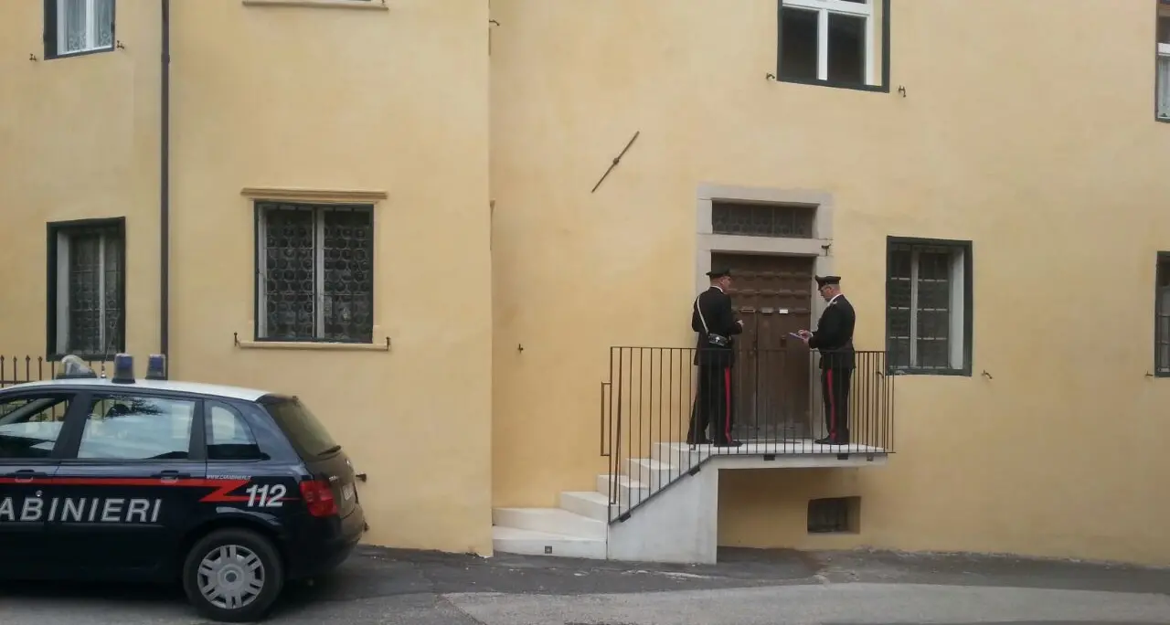 Appiano, tenta di rubare in casa di un sessantenne: arrestata