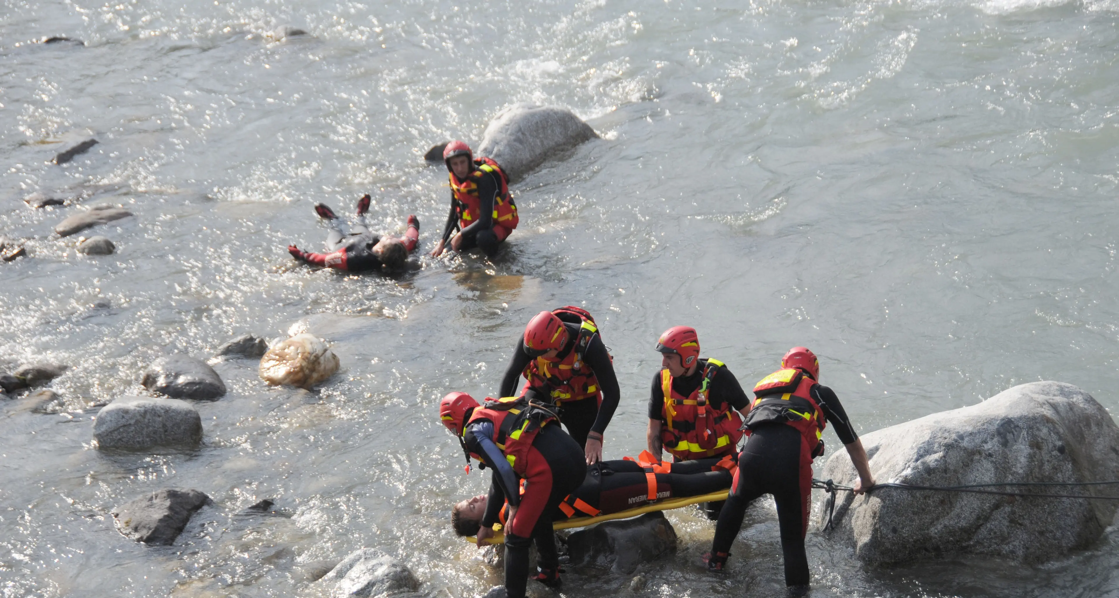 Morta la donna finita nel Passirio