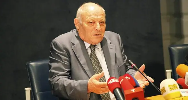 Corte dei conti: Durnwalder sentito per due ore