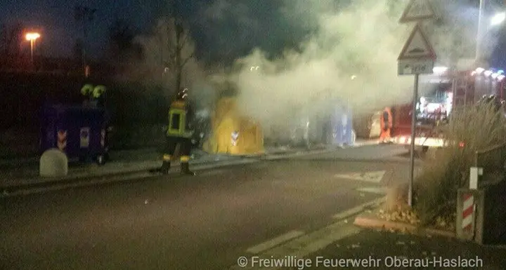 Torna il piromane a Don Bosco, in fiamme una campana della carta