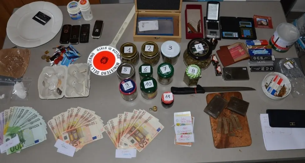Droga a Oltrisarco: due arresti Sequestrati anche 12 mila euro