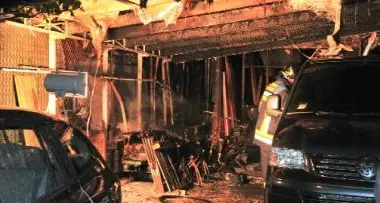 Bolzano, esplosione distrugge falegnameria e 5 auto