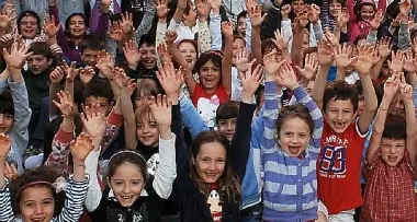 Bolzano, scuola Manzoni: l'alfabeto si insegna bilingue