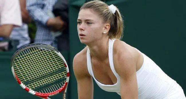 Tennis, Doha: Knapp passa, si ferma subito Schiavone