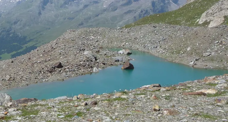 Stelvio, alla scoperta del Piccolo Lago Verde e del Lago Giallo