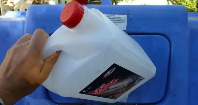 Le campane per la plastica? «Vanno bene così»