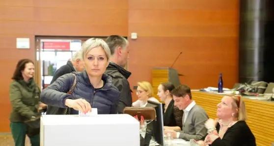 Referendum Benko, 22.229 votanti al quarto giorno