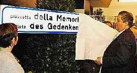Una piazza virtuale dentro il Municipio per non dimenticare