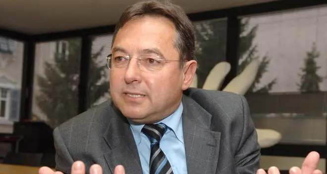 Oskar Peterlini e la compravendita al Senato