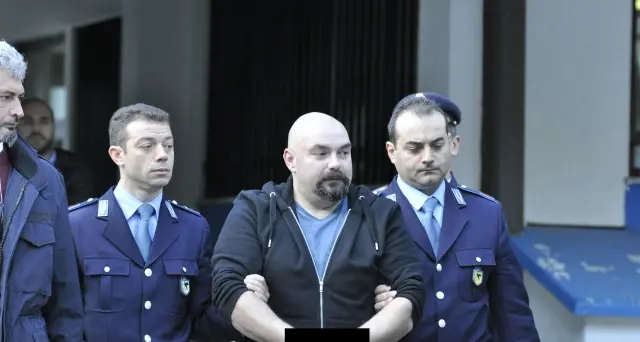 Odio razziale, estradato skinhead meranese