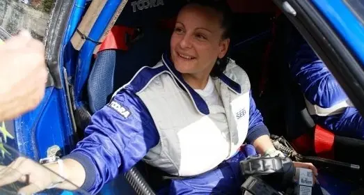 Veruschka fra i navigatori nel circuito mondiale rally