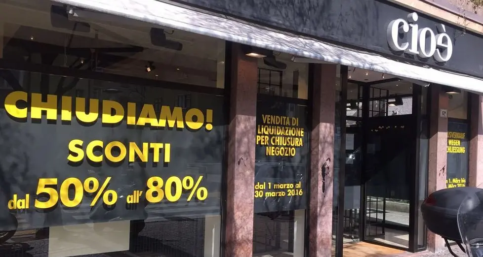 Commercio, altre chiusure in arrivo in via Torino