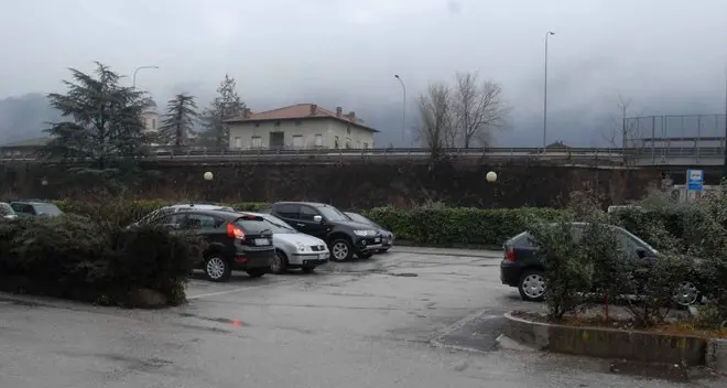 Coppia di Salorno rapinata con la pistola