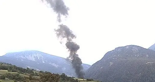 Laion, in fiamme un fienile