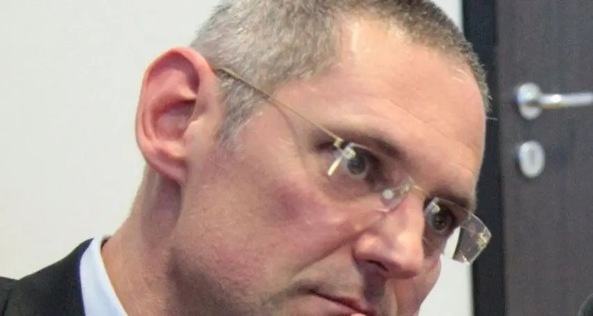 Il fratello poliziotto segnalato in Procura