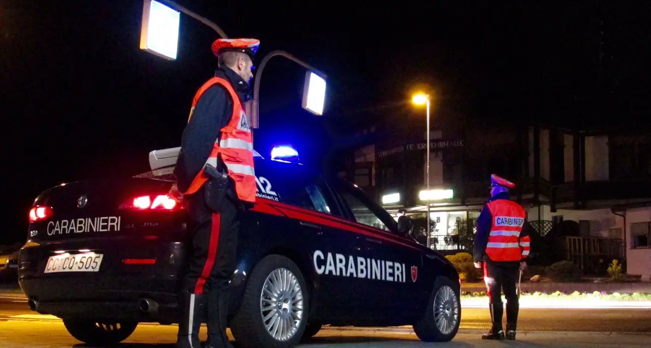 Brunico, fermata una coppia di Salorno per scippo