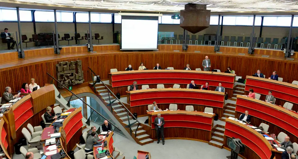 Riforma aggirata: aumenta l’indennità dei politici altoatesini