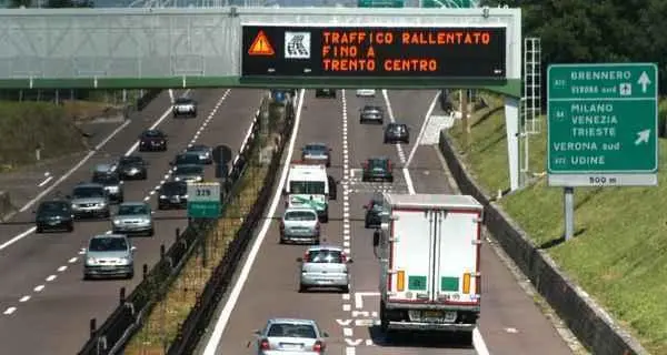 Transiti A22, in cinque anni calati del 10 per cento
