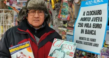 Il prof che vende i giornali