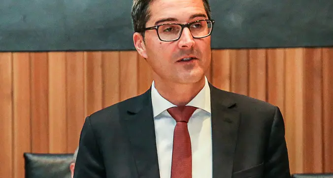 I sette ospedali costano 3,5 milioni al giorno