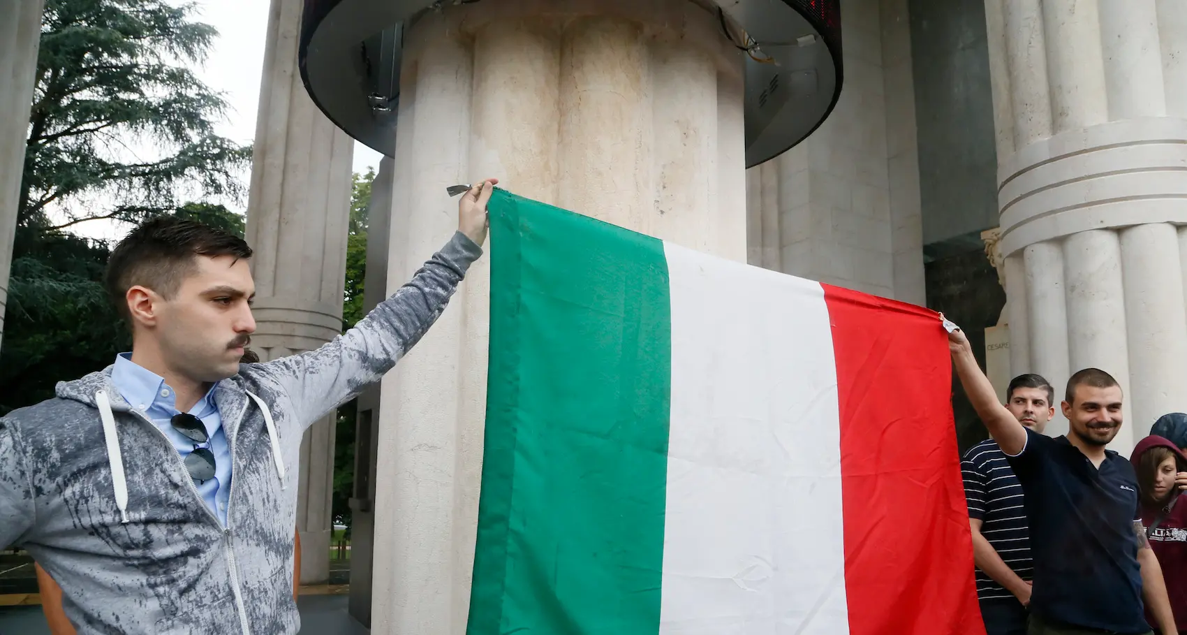 Bolzano, dieci esponenti di CasaPound davanti al giudice
