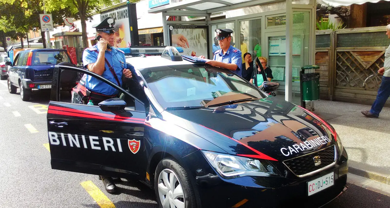 Bolzano, inseguito ed arrestato un pusher in via Roma