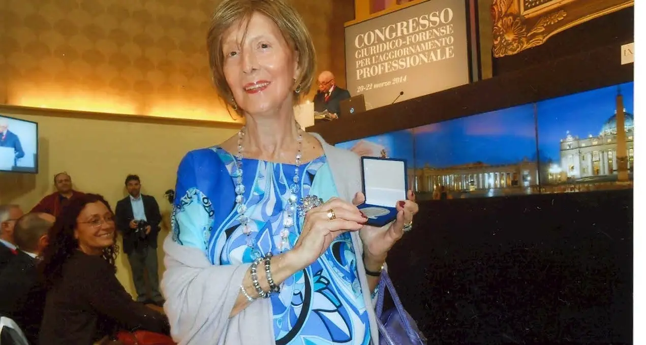 Il gesto della ex senatrice Adriana Pasquali: \"Un mese del mio vitalizio per i terremotati\"