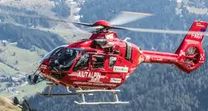 Carezza, moto contro pullman: due feriti