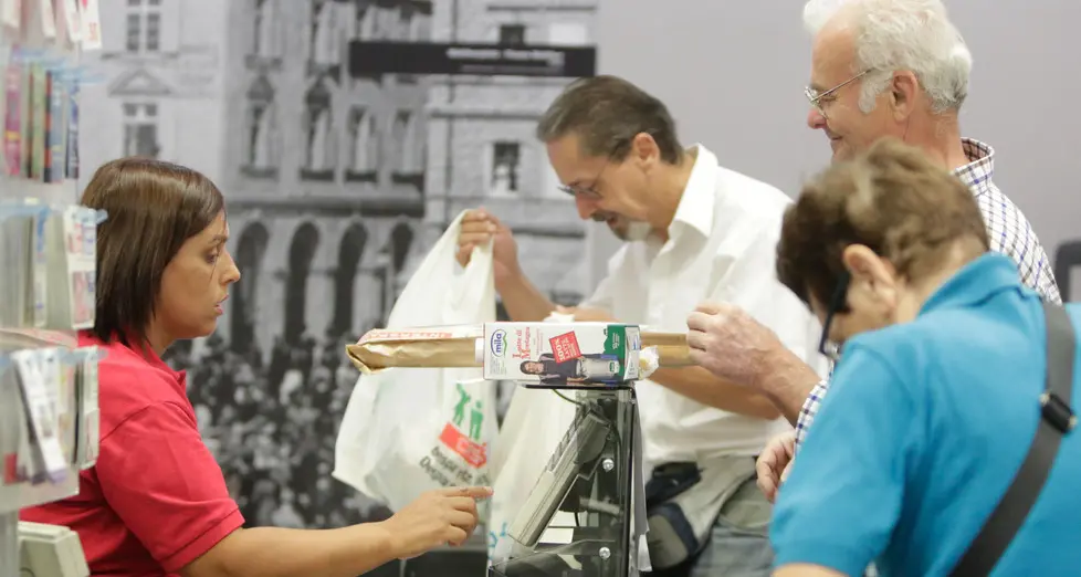 Commercio, affari anche a Ferragosto