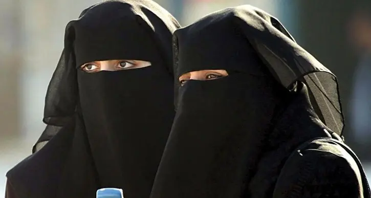 «Troppi burqa a Ortisei» e il paese si divide in due